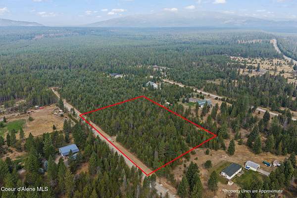 5 Acres of Residential Land for Sale in Spirit Lake, Idaho