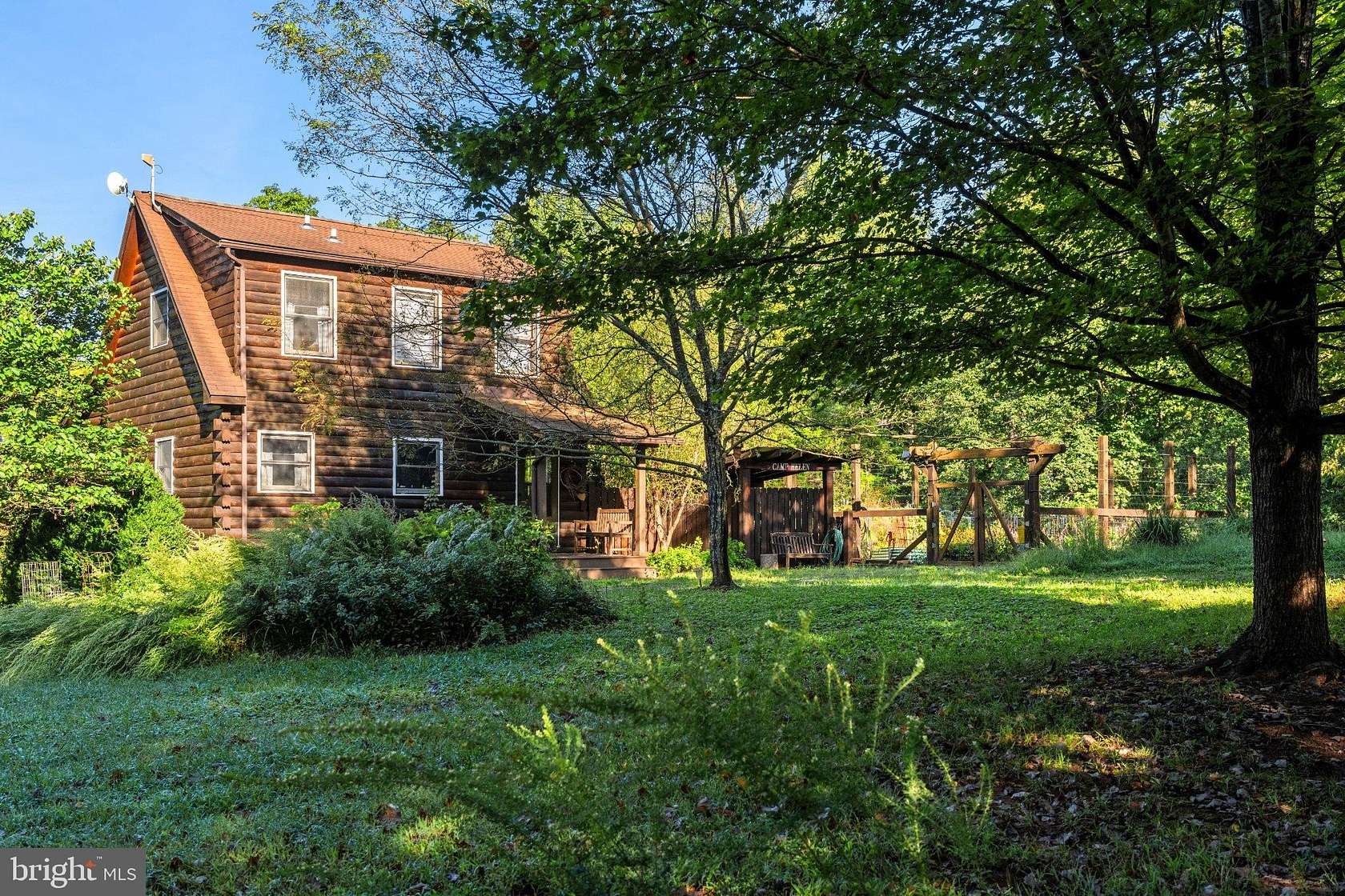 25.2 Acres of Recreational Land with Home for Sale in Flint Hill, Virginia