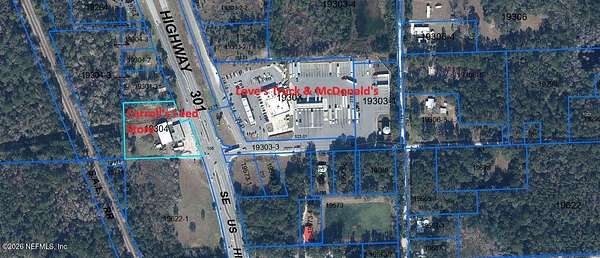 1.72 Acres of Improved Commercial Land for Sale in Hawthorne, Florida