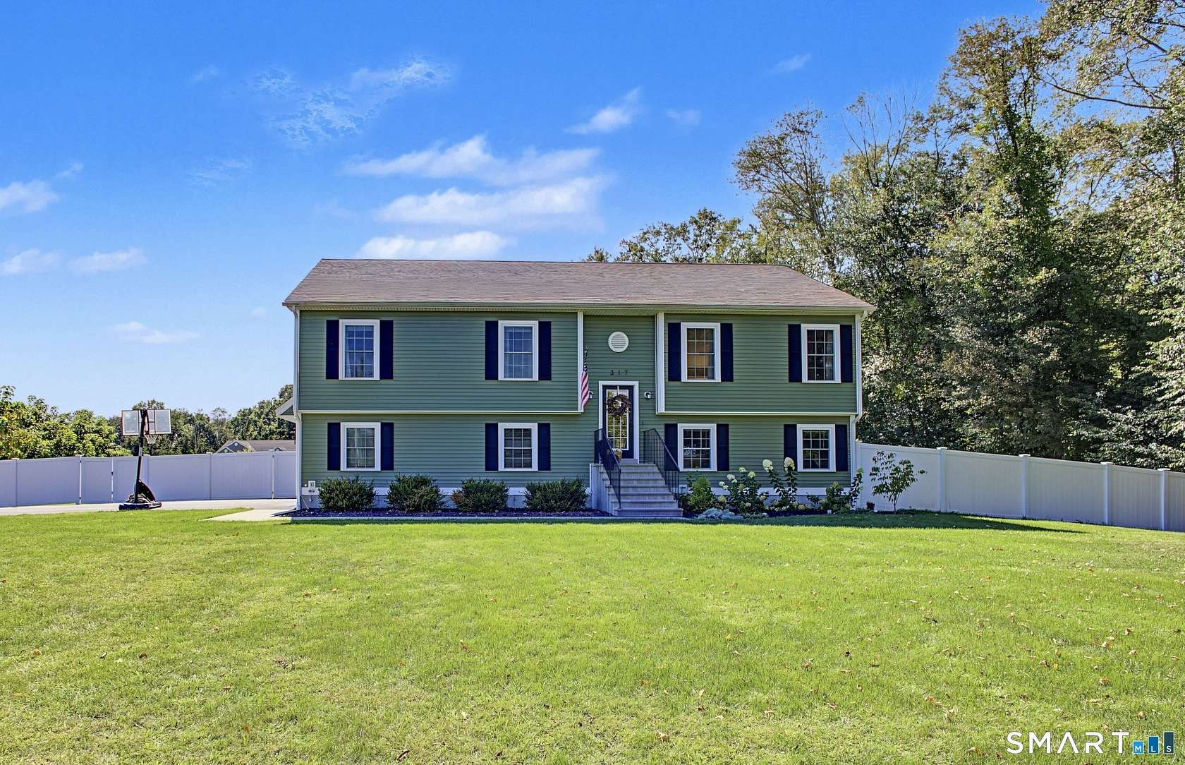 2.13 Acres of Land with Home for Sale in Brooklyn, Connecticut