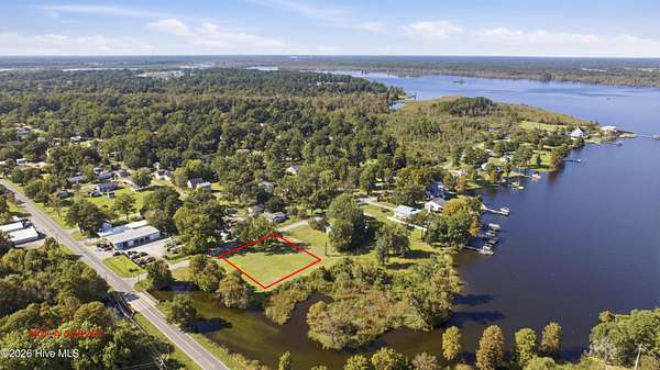 1 Acre of Mixed-Use Land for Sale in New Bern, North Carolina