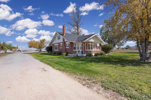 5 Acres of Land with Home for Sale in Kuna, Idaho