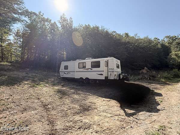 5 Acres of Residential Land for Sale in La Follette, Tennessee