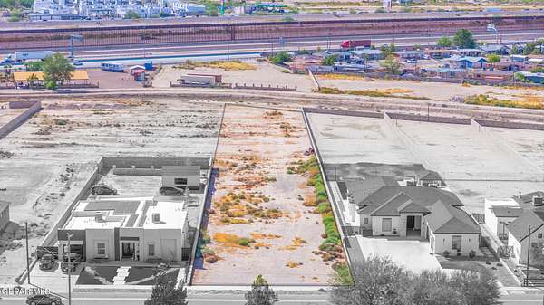 1 Acre of Residential Land for Sale in El Paso, Texas