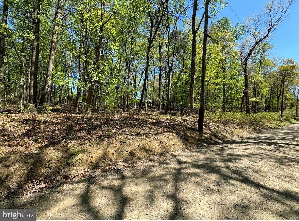 0.1 Acres of Land for Sale in Bluemont, Virginia