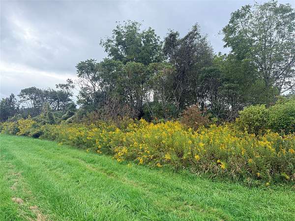 1.29 Acres of Residential Land for Sale in Waterford, Pennsylvania