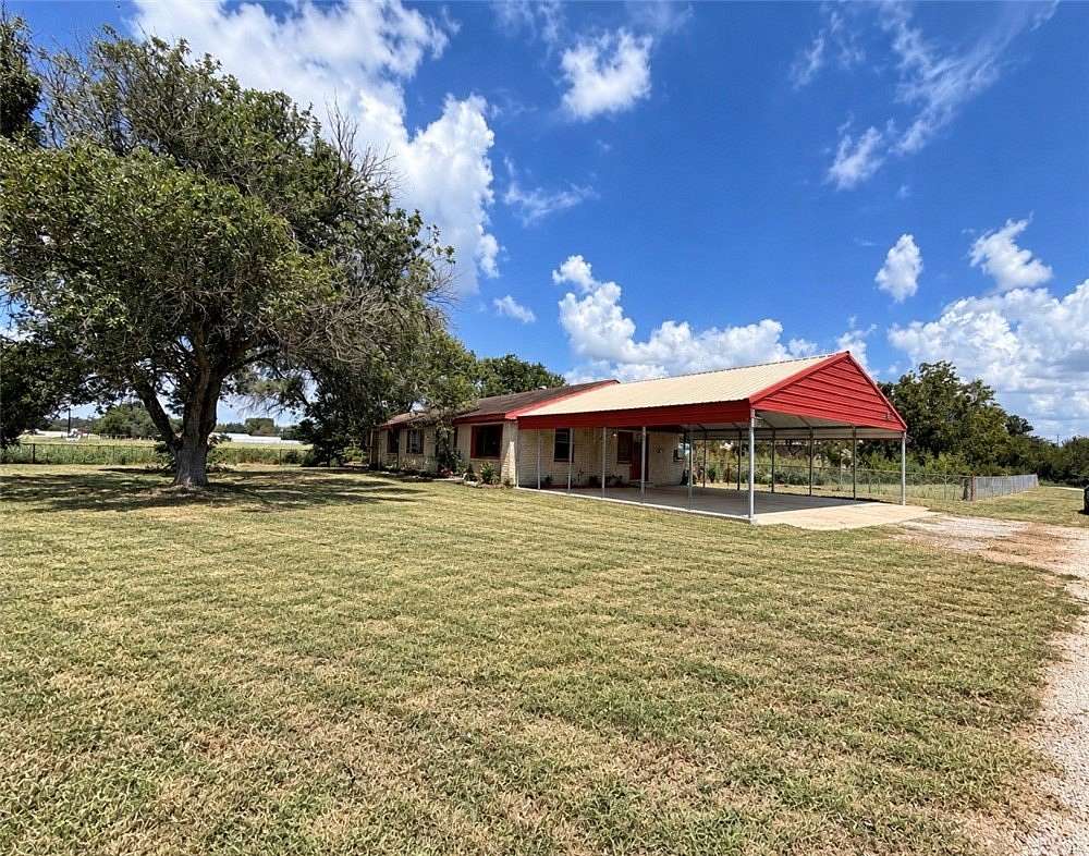 2.5 Acres of Land with Home for Sale in Gonzales, Texas