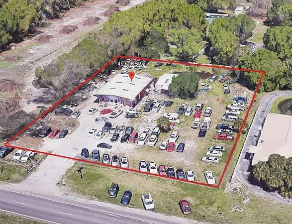1.5 Acres of Improved Commercial Land for Sale in Lakeland, Florida