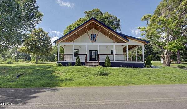 2.5 Acres of Land with Home for Sale in Dandridge, Tennessee