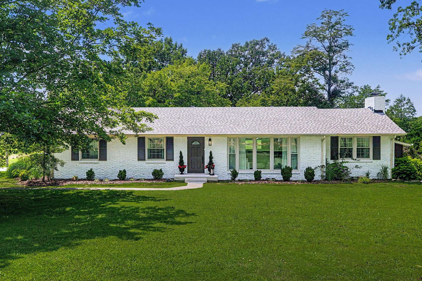 5.47 Acres of Land with Home for Sale in Cumberland Furnace, Tennessee
