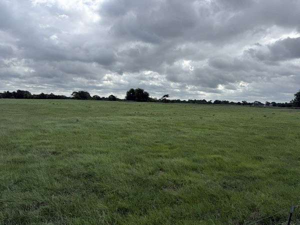 24.7 Acres of Land for Sale in Van, Texas