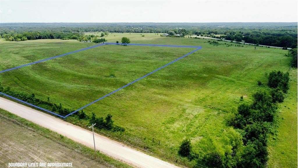 10 Acres of Land for Sale in Okemah, Oklahoma