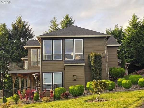 2 Acres of Land with Home for Sale in Kalama, Washington