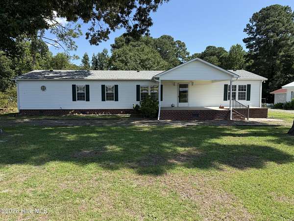 4.26 Acres of Land with Home for Sale in Princeton, North Carolina