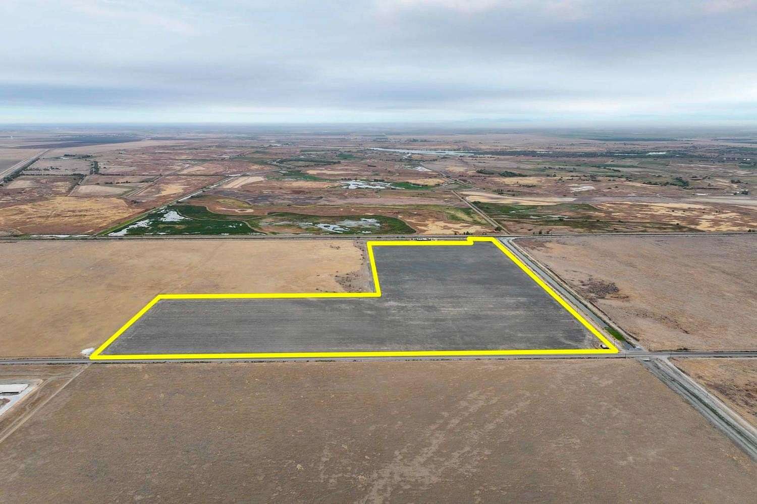 100 Acres of Land for Sale in Tranquillity, California