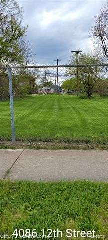 0.09 Acres of Residential Land for Sale in Ecorse, Michigan
