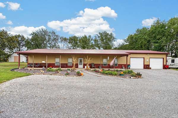 2.58 Acres of Land with Home for Sale in Olney, Illinois