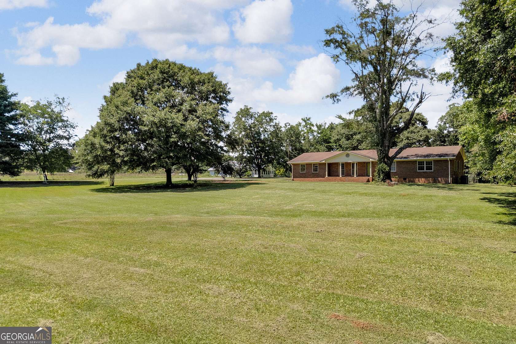 31.1 Acres of Agricultural Land with Home for Sale in Bowersville, Georgia