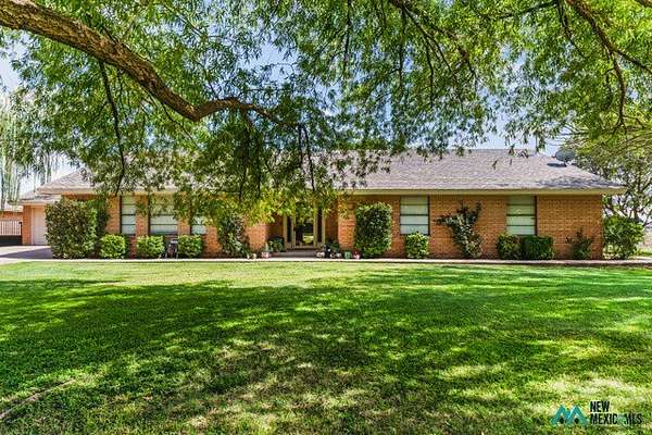 2.5 Acres of Land with Home for Sale in Hobbs, New Mexico