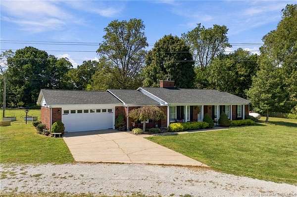 36 Acres of Land with Home for Sale in Charlestown, Indiana
