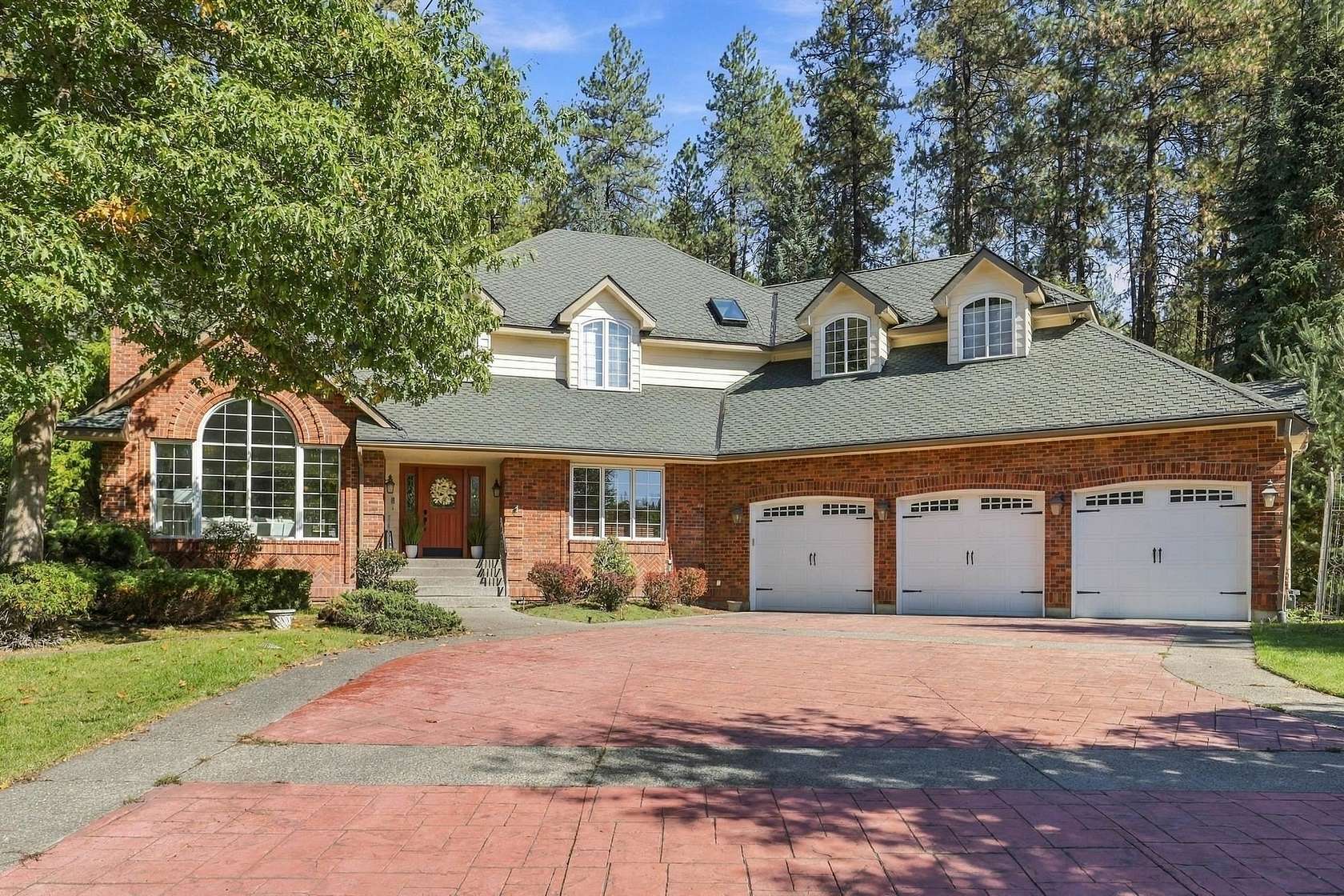 2.2 Acres of Land with Home for Sale in Colbert, Washington