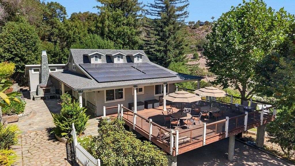 21 Acres of Land with Home for Sale in Soquel, California