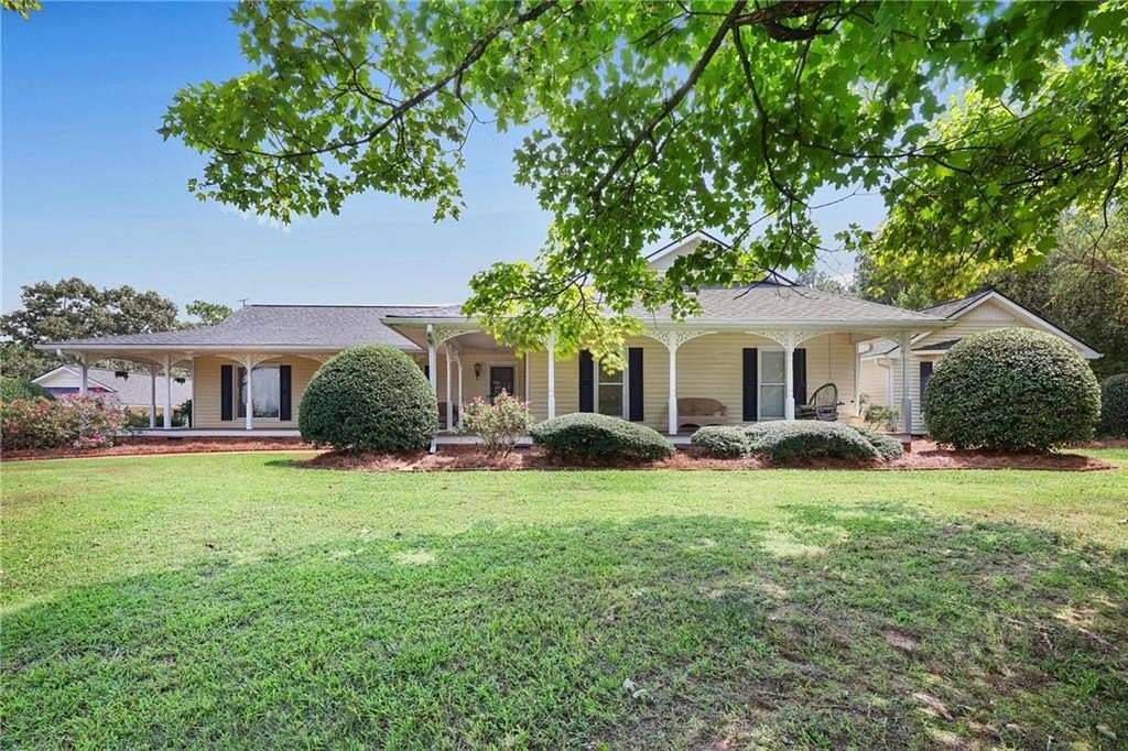 34.9 Acres of Land with Home for Sale in Rome, Georgia