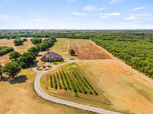 74.4 Acres of Improved Land for Sale in Iowa Park, Texas