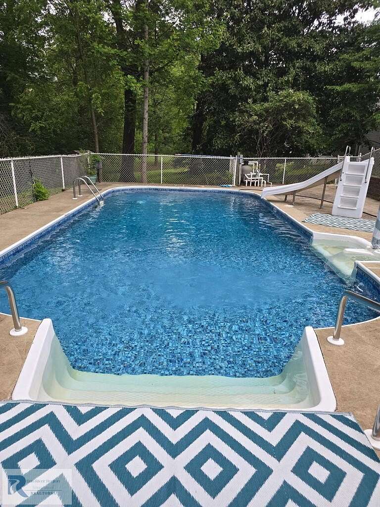0.17 Acres of Residential Land for Sale in Chatham, Virginia