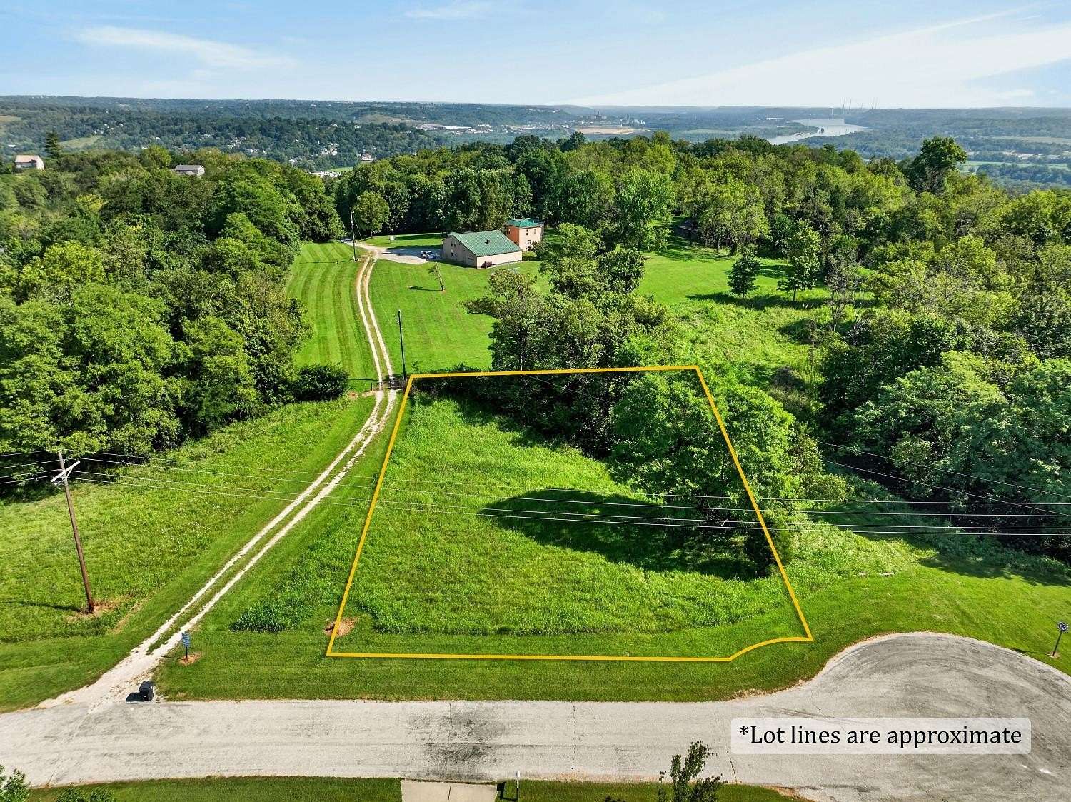 0.52 Acres of Residential Land for Sale in Aurora, Indiana