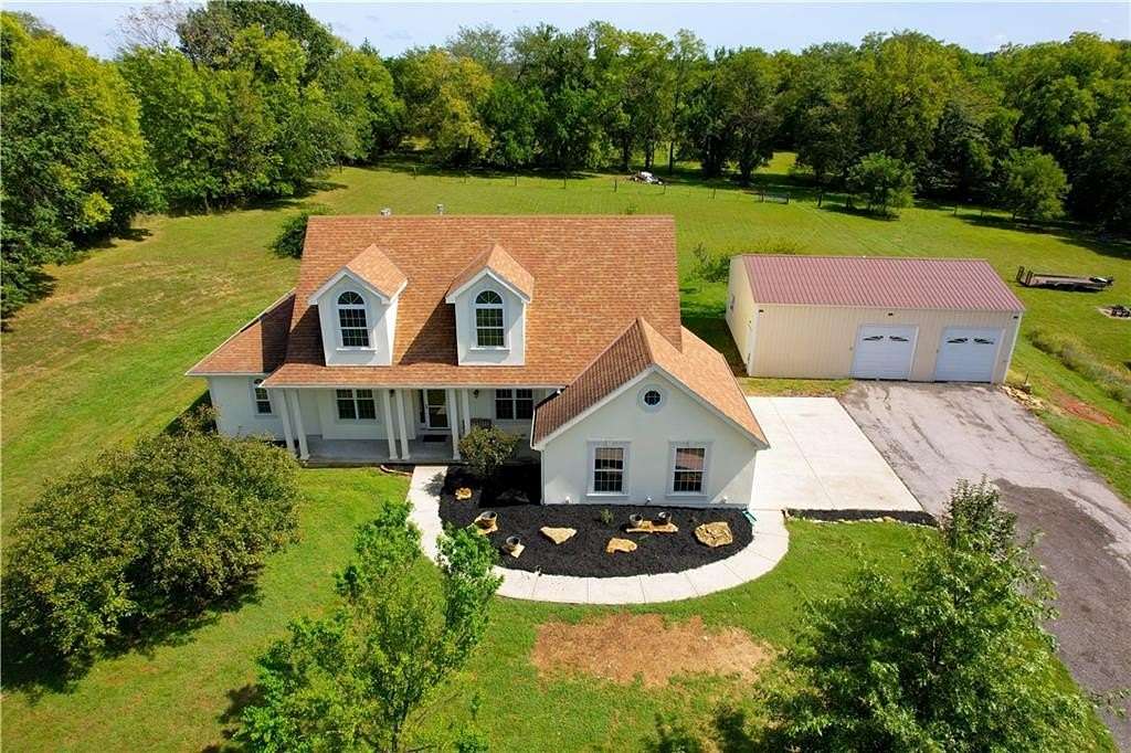 9.7 Acres of Land with Home for Sale in Kearney, Missouri
