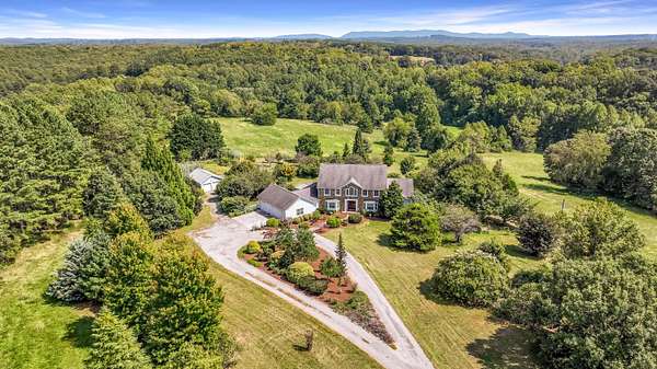 26 Acres of Agricultural Land with Home for Sale in Hardy, Virginia