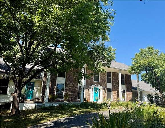 5.43 Acres of Land with Home for Sale in Kansas City, Missouri
