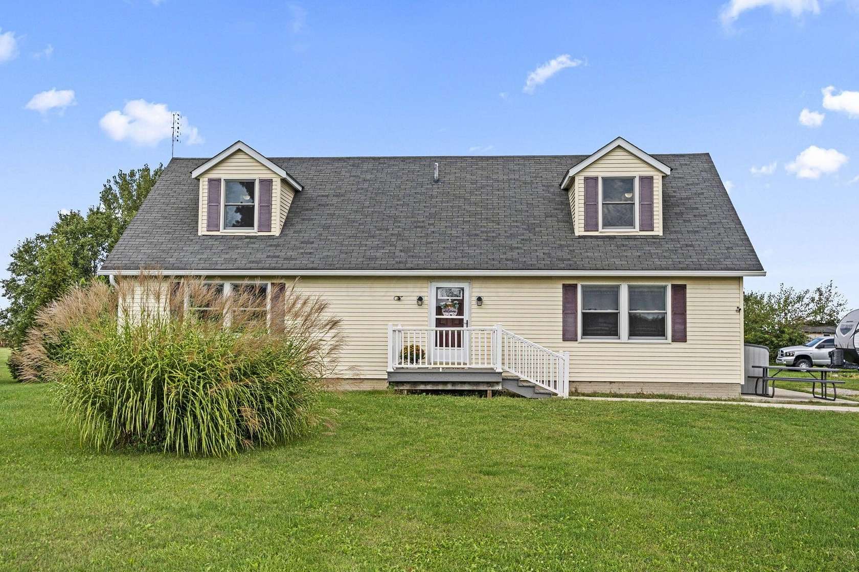 2.5 Acres of Land with Home for Sale in Mount Sterling, Ohio