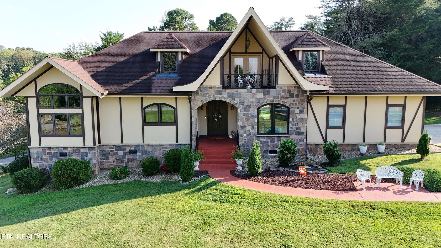 2.27 Acres of Land with Home for Sale in Friendsville, Tennessee