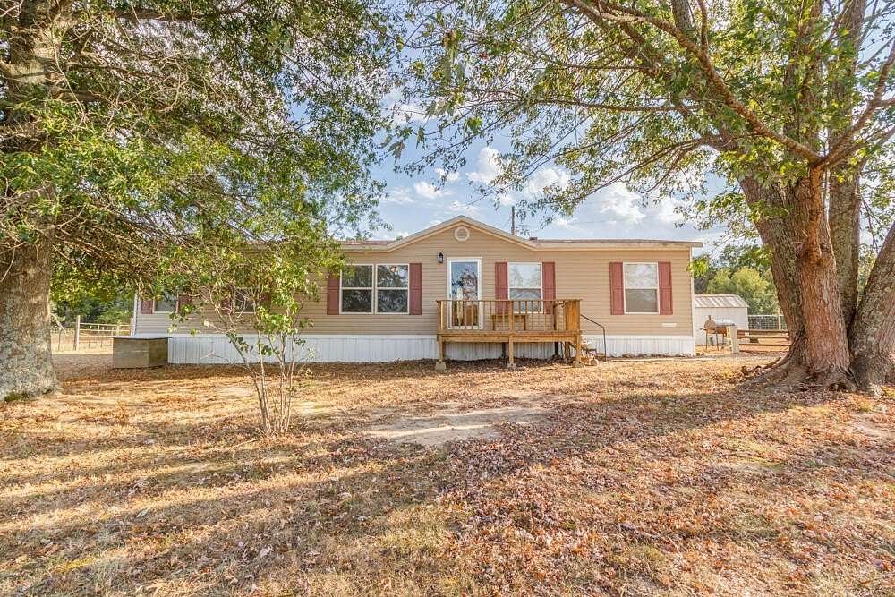 4 Acres of Land with Home for Sale in Lebanon, Missouri
