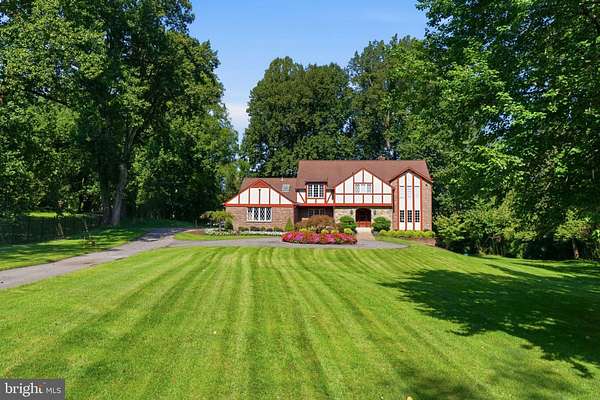 2 Acres of Land with Home for Sale in Potomac, Maryland