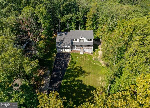 5 Acres of Land with Home for Sale in Lexington Park, Maryland