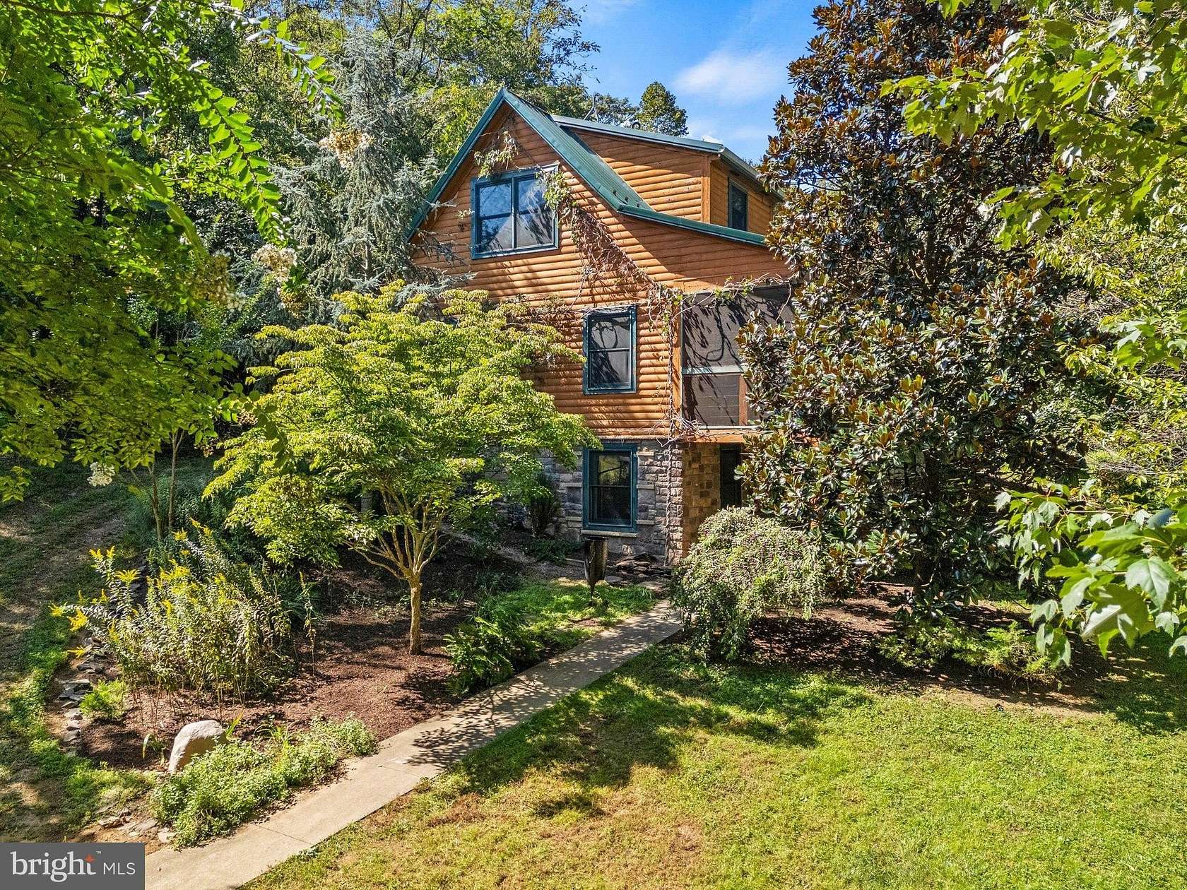 4.23 Acres of Land with Home for Sale in Knoxville, Maryland