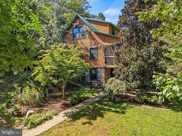 4.23 Acres of Land with Home for Sale in Knoxville, Maryland