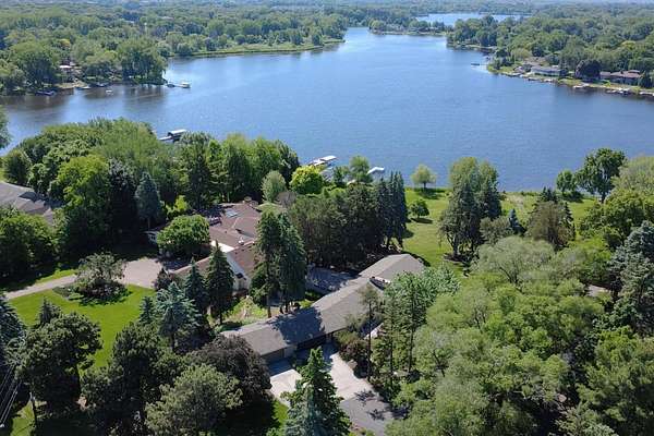 2 Acres of Land with Home for Sale in New Brighton, Minnesota