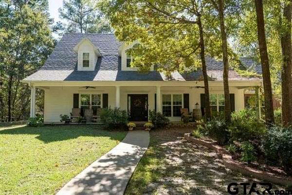 2.32 Acres of Land with Home for Sale in Tyler, Texas