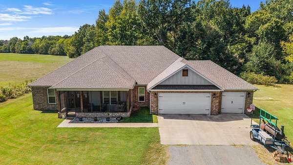 11 Acres of Land with Home for Sale in Lonoke, Arkansas