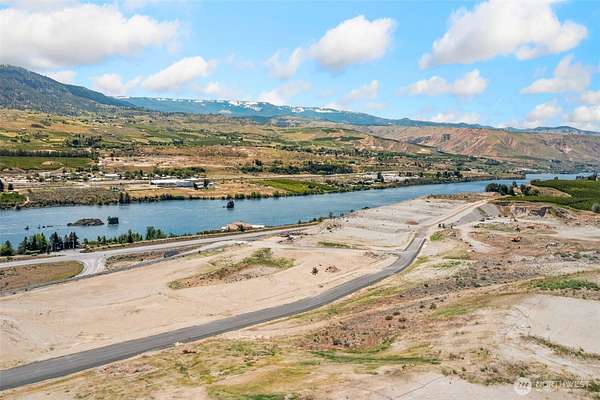 1 Acre of Residential Land for Sale in East Wenatchee, Washington