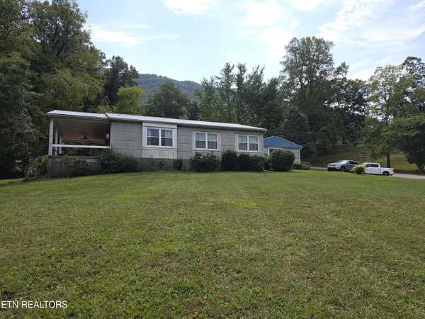 1.6 Acres of Land with Home for Sale in Pineville, Kentucky
