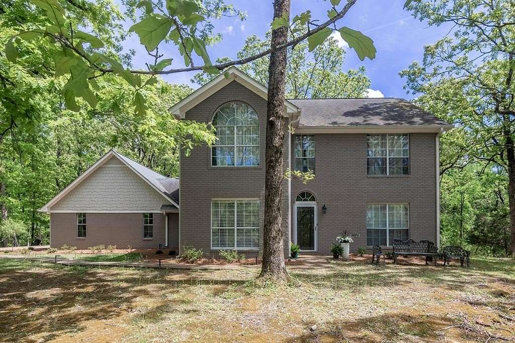 2.5 Acres of Land with Home for Sale in Oxford, Mississippi