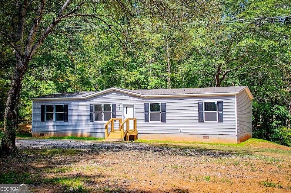 1.5 Acres of Land with Home for Sale in Carrollton, Georgia