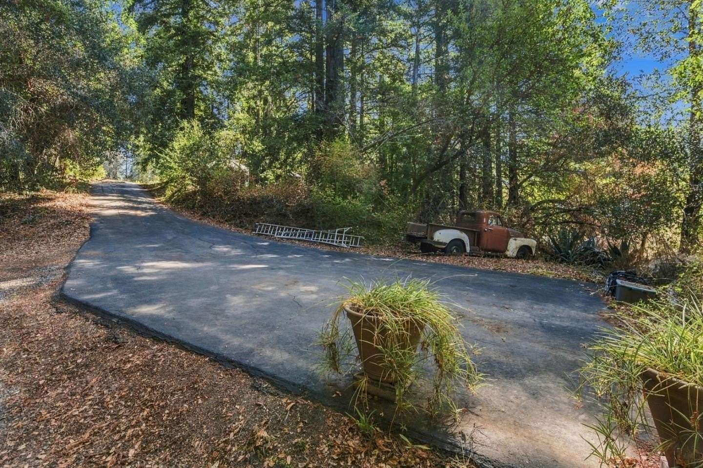 11.6 Acres of Land for Sale in Boulder Creek, California