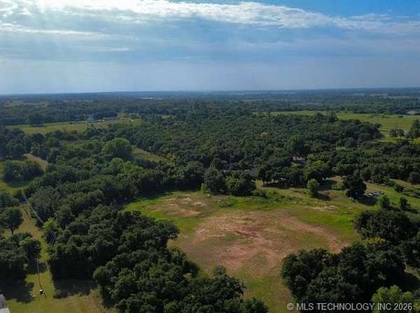 5 Acres of Residential Land for Sale in Jones, Oklahoma