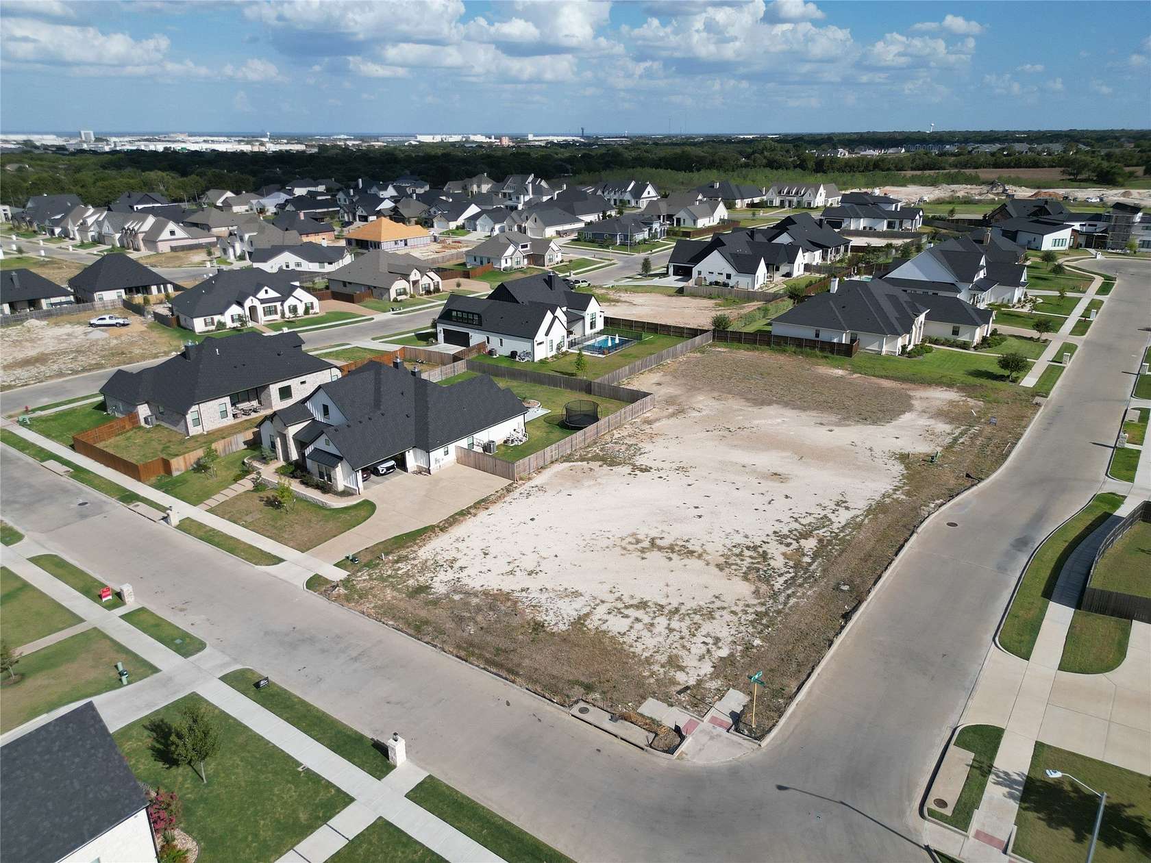 0.35 Acres of Residential Land for Sale in Woodway, Texas